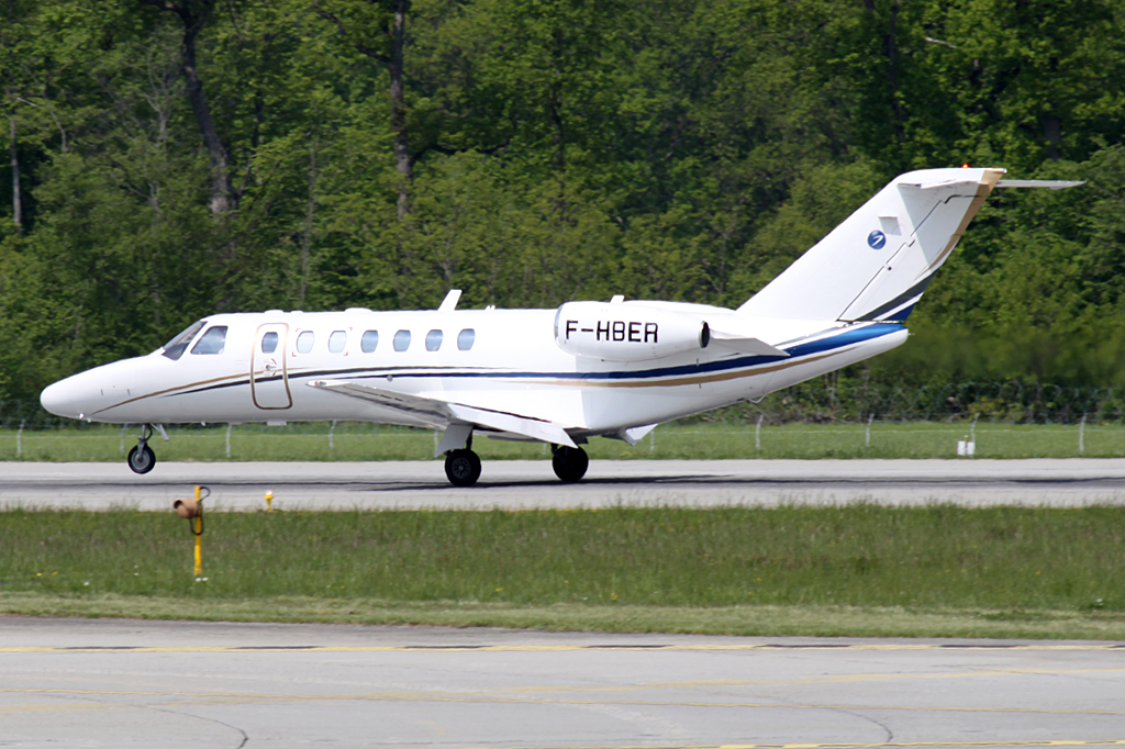 Private, F-HBER, Cessna, 525B Citation CJ3, 08.05.2010, GVA, Geneve, Switzerland 


