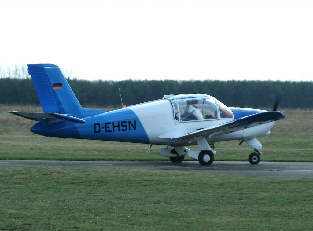 Private Moran MS880 D-EHSN am 02.04.2010 auf dem Flugplatz Strausberg