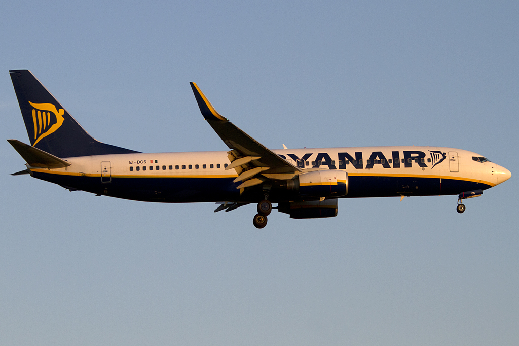Ryanair, EI-DCS, Boeing, B737-8AS, 16.10.2011, HHN, Frankfurt-Hahn, Germany




