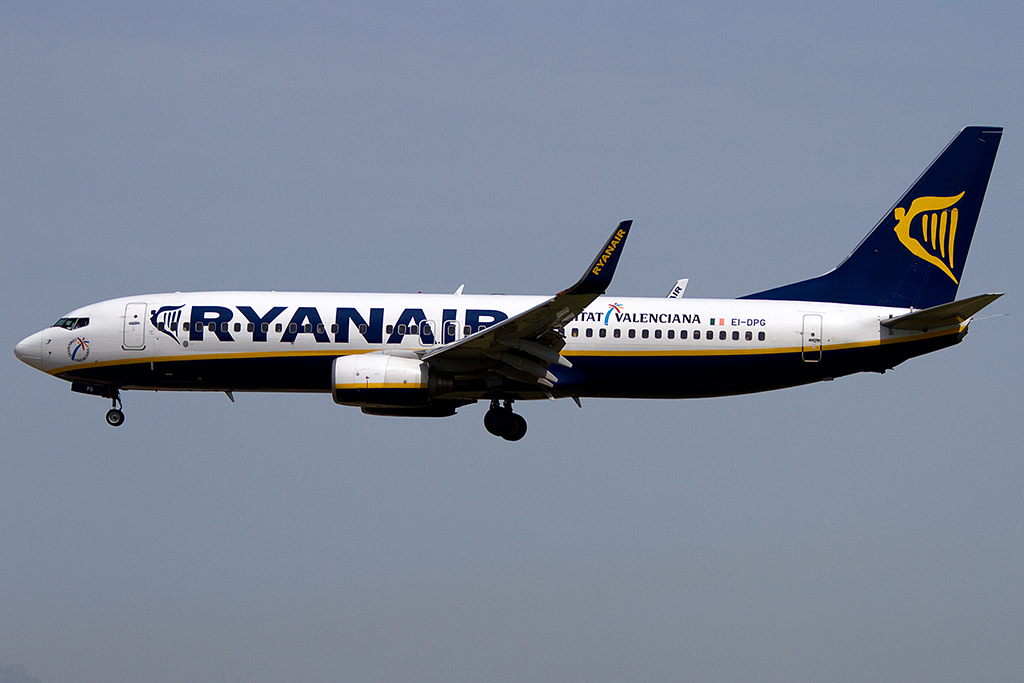 Ryanair, EI-DPG, Boeing, B737-8AS, 12.05.2012, BCN, Barcelona, Spain 



