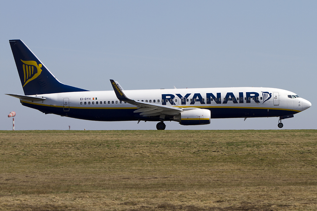 Ryanair, EI-DYH, Boeing, B737-8AS, 02.04.2011, HHN, Hahn, Germany
