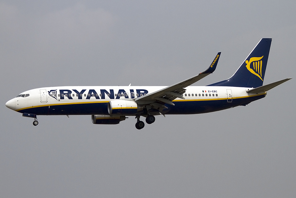Ryanair, EI-EBC, Boeing, B737-8AS, 08.09.2012, BCN, Barcelona, Spain 



