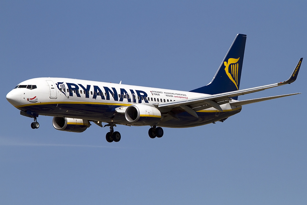 Ryanair, EI-EFZ, Boeing, B737-8AS, 14.09.2012, BCN, Barcelona, Spain 



