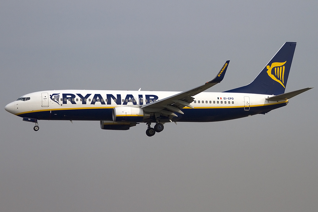 Ryanair, EI-EPD, Boeing, B737-8AS, 08.09.2012, BCN, Barcelona, Spain 



