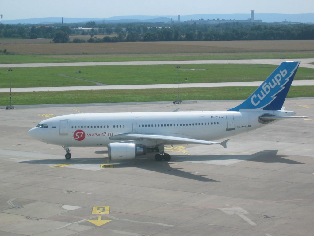 S7 Airlines, F-OHCZ, Airbus A 310, Flughafen Hannover-Langenhagen, 14.07.2007 