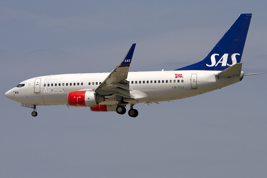 SAS, LN-TUJ, Boeing, B737-705, 16.06.2011, BCN, Barcelona, Spain 



