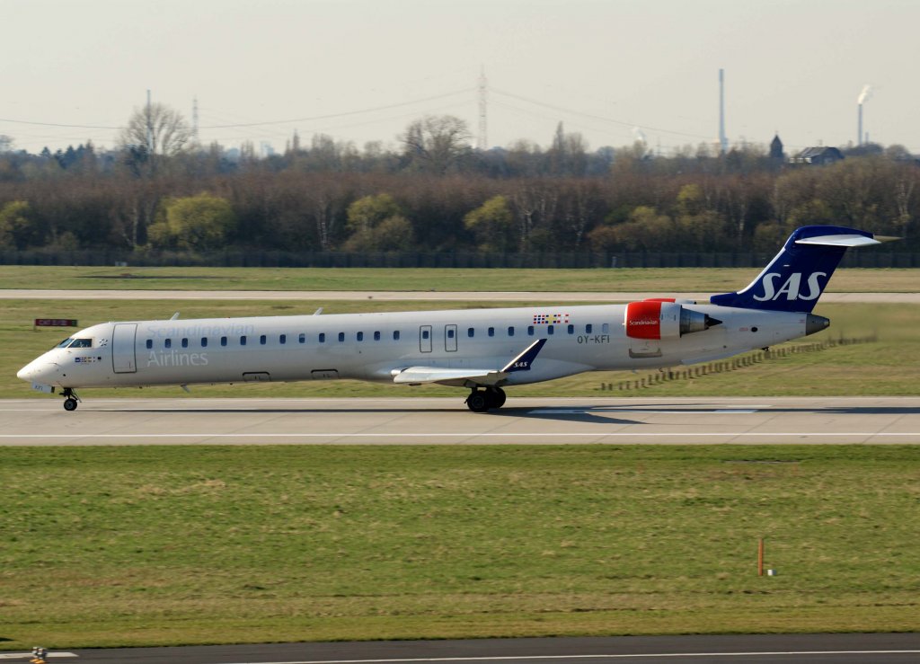 SAS, OY-KFI, Bombardier CRJ-900, 20.03.2011, DUS-EDDL, Dsseldorf, Germany

