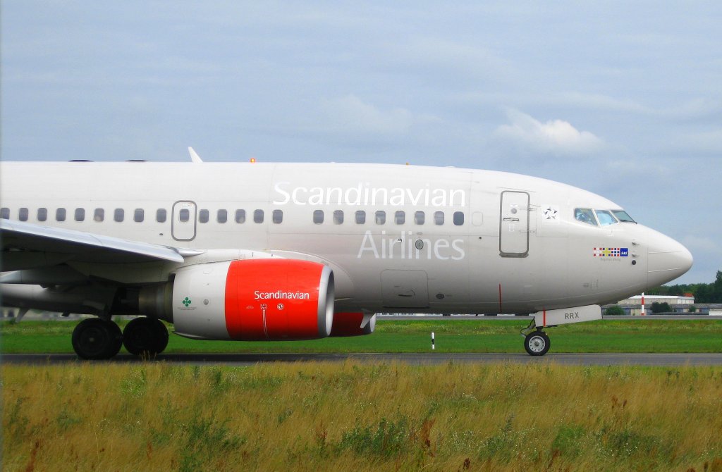 SAS Scandinavian Airlines System (SAS) 
Boeing 737-600 
Berlin-Tegel 
19.08.10
