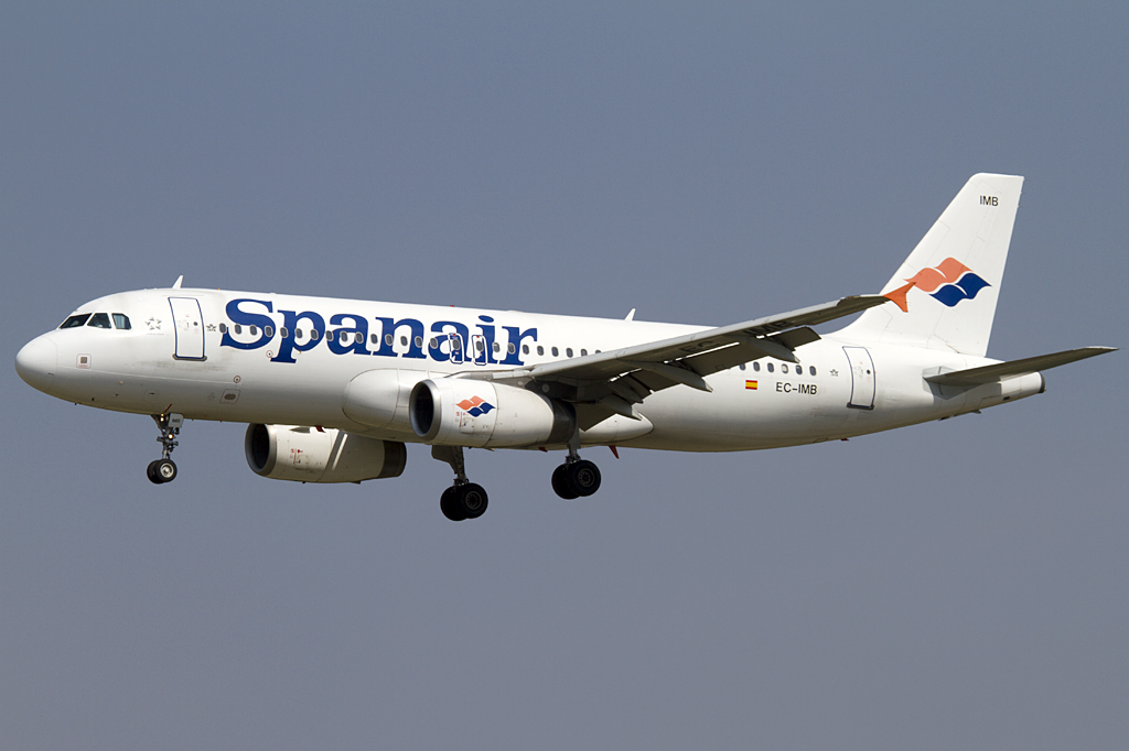 Spanair, EC-IMB, Airbus, A320-232, 06.09.2010, BCN, Barcelona, Spain


