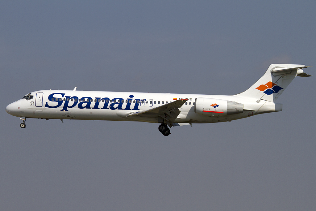 Spanair, EC-KNE, Boeing, B717-23S, 06.09.2010, BCN, Barcelona, Spain 



