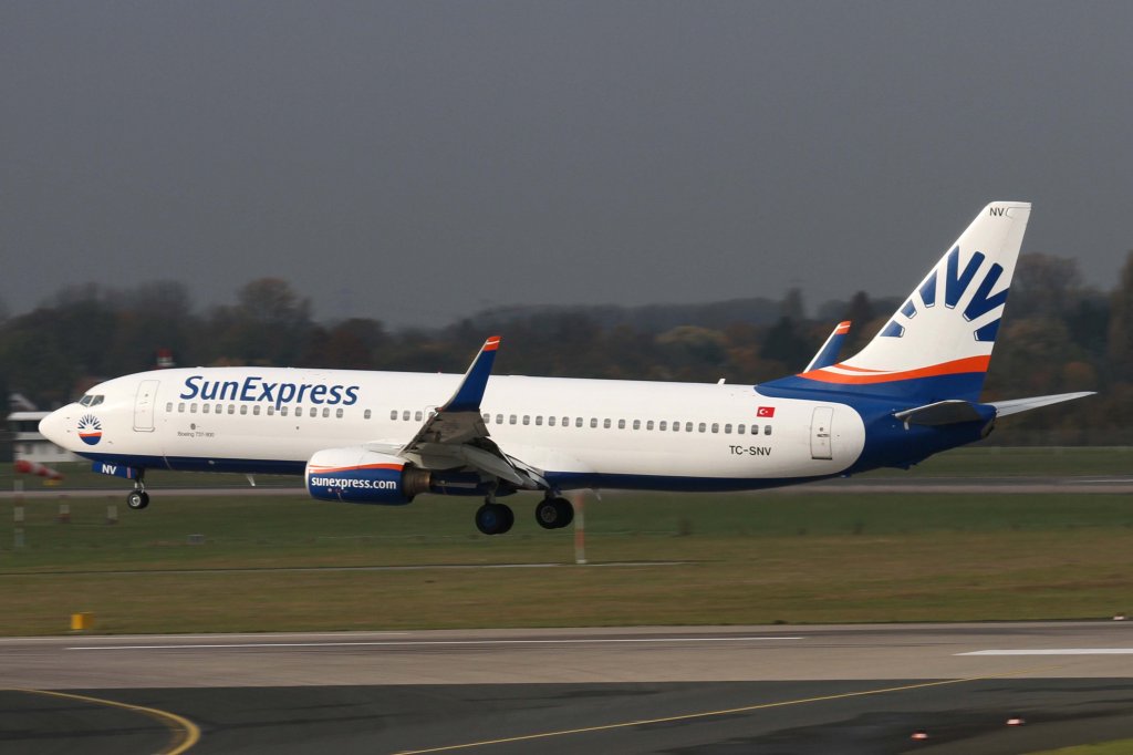 SunExpress, TC-SNV, Boeing, 737-800 wl (neue SE-Lackierung), 10.11.2012, DUS-EDDL, Dsseldorf, Germany 