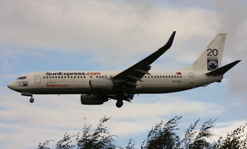SunExpress,TC-SUV,(c/n30807),Boeing 737-86N(WL),09.10.2012,HAM-EDDH,Hamburg,Germany