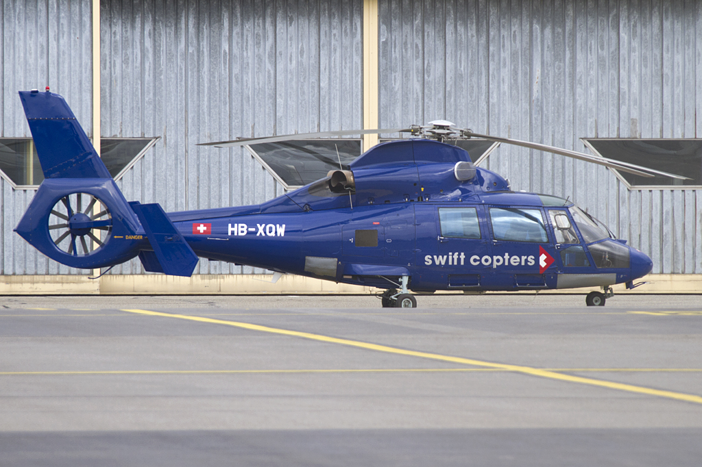 Swift Copters, HB-XQW, Aerospatiale, AS-365N1 Dauphin 2, 02.01.2011, GVA, Geneve, Switzerland 



