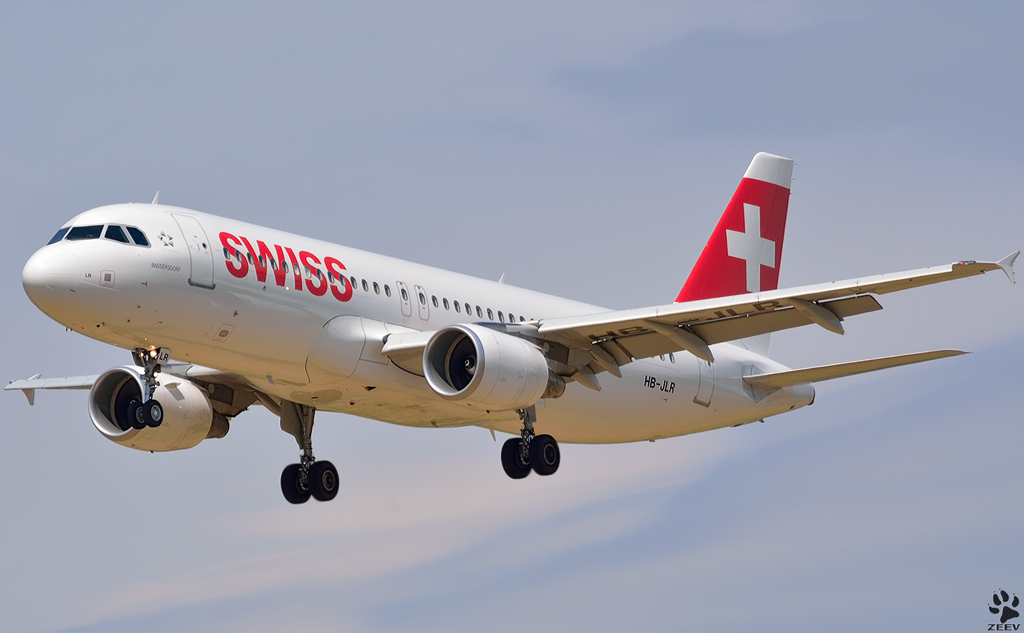SWISS A320-214 HB-JLR bei Landeanflug an Maribor Flughafen MBX. /4.6.2012