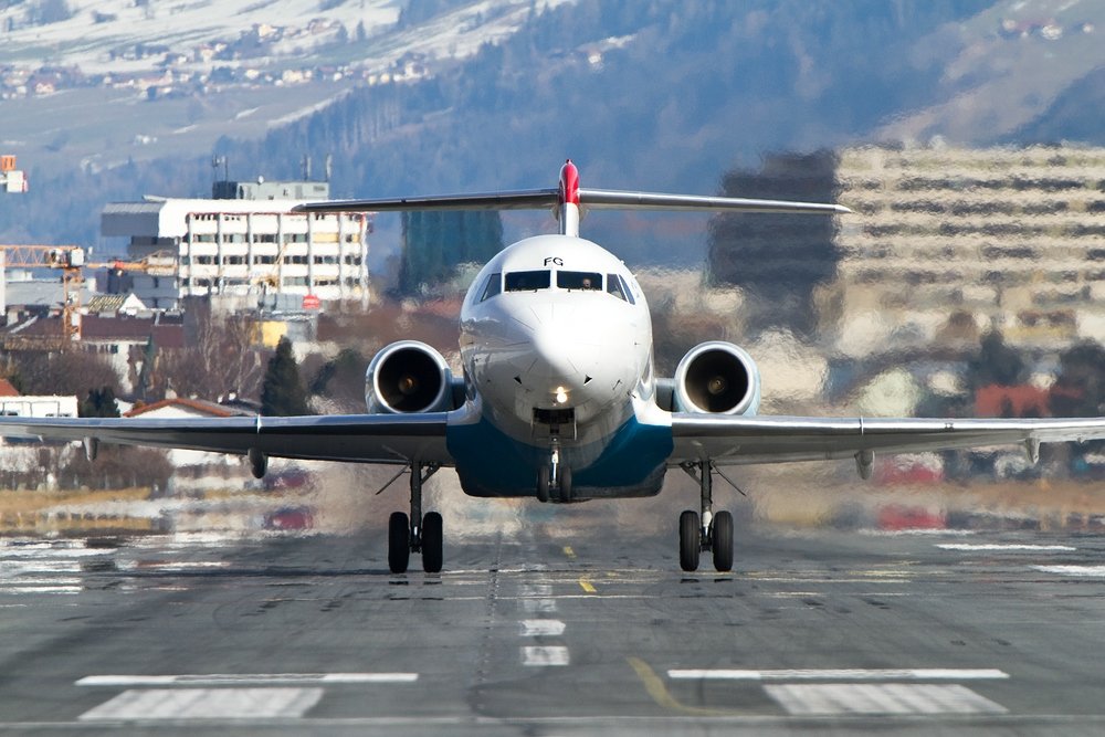 Take off Fokker 70/Austrian Arrows / Innsbruck (LOWI / INN) / 27.02.2010.