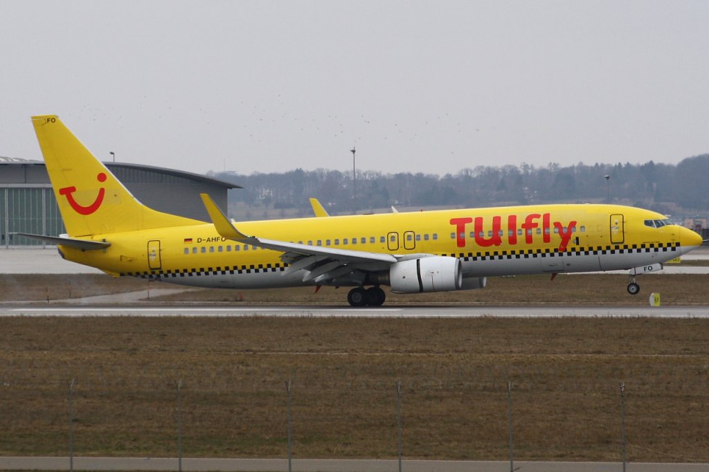 TUIfly 
Boeing 737-8K5 
D-AHFO
STR Stuttgart [Echterdingen], Germany
06.03.11