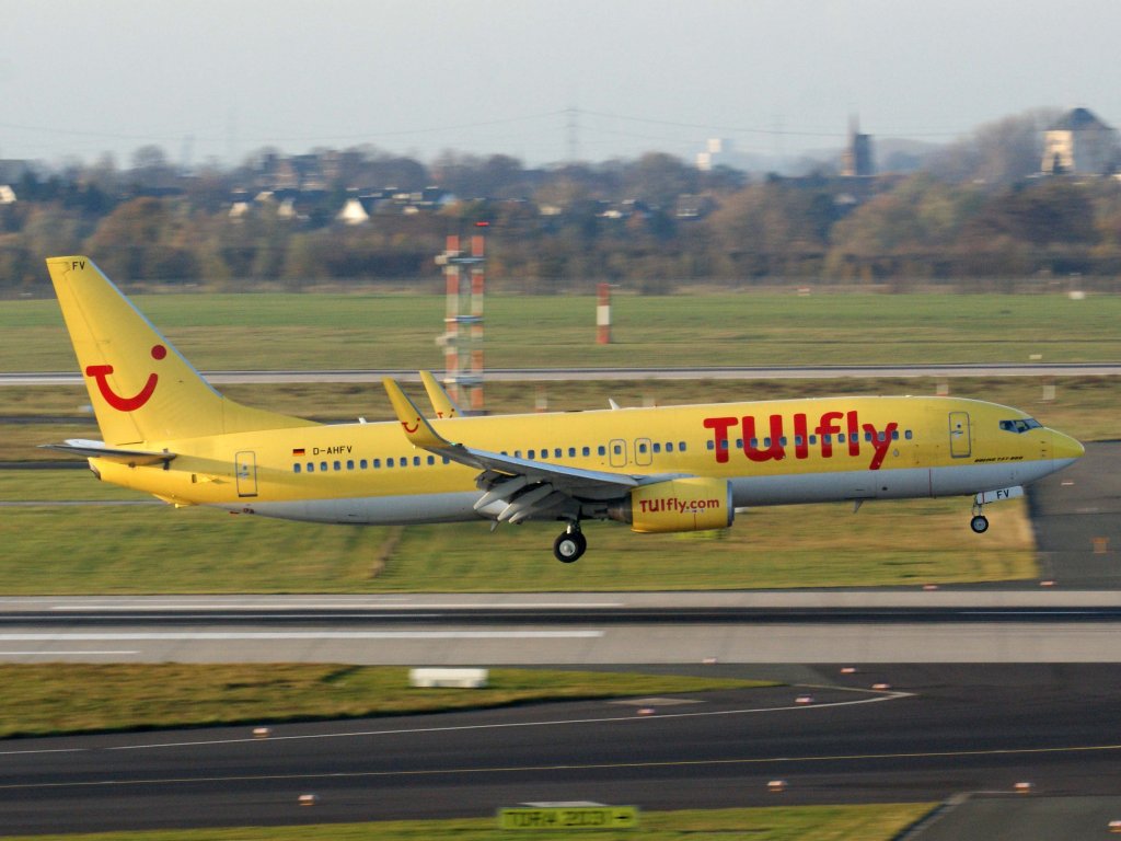 TUIfly, D-AHFV, Boeing 737-800 wl, 13.11.2011, DUS-EDDL, Dsseldorf, Gemany 