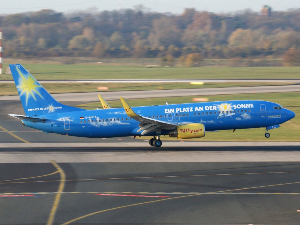 TUIfly, D-AHFZ  GlcksbringAir , Boeing, 737-800 wl, 13.11.2011, DUS-EDDL, Dsseldorf, Germany 