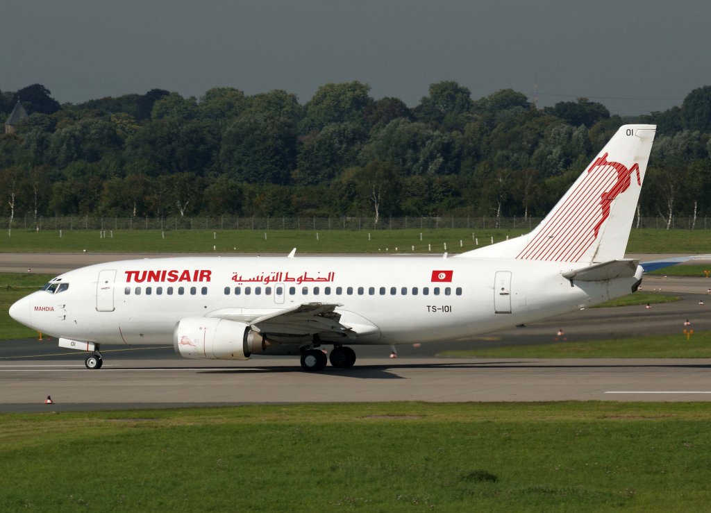 Tunisair, TS-IOI, Boeing 737-500  Mahdia , 2010.09.22, DUS-EDDL, Dsseldorf, Germany 


