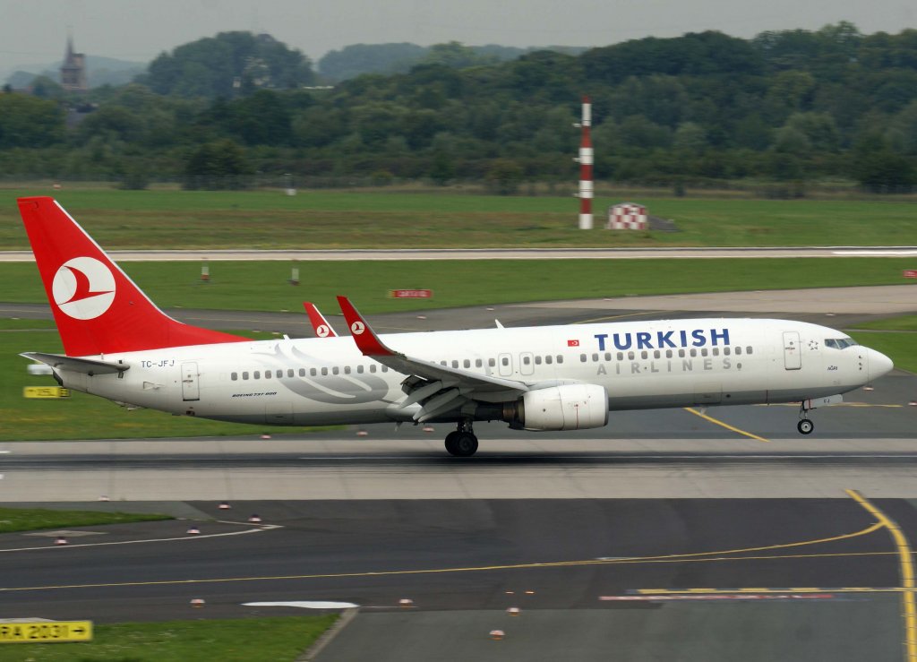 Turkish Airlines, TC-JFJ  Agri , Boeing 737-800 wl, 28.07.2011, DUS-EDDL, Dsseldorf, Germany