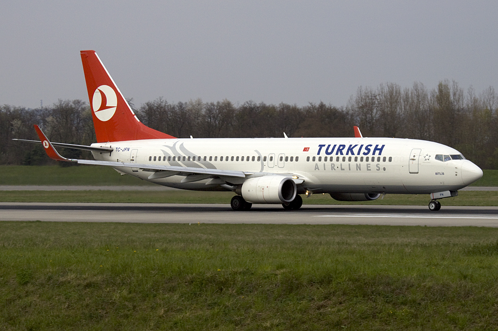 Turkish Airlines, TC-JFN, Boeing, B737-8FE, 15.04.2010, BSL, Basel, Switzerland



