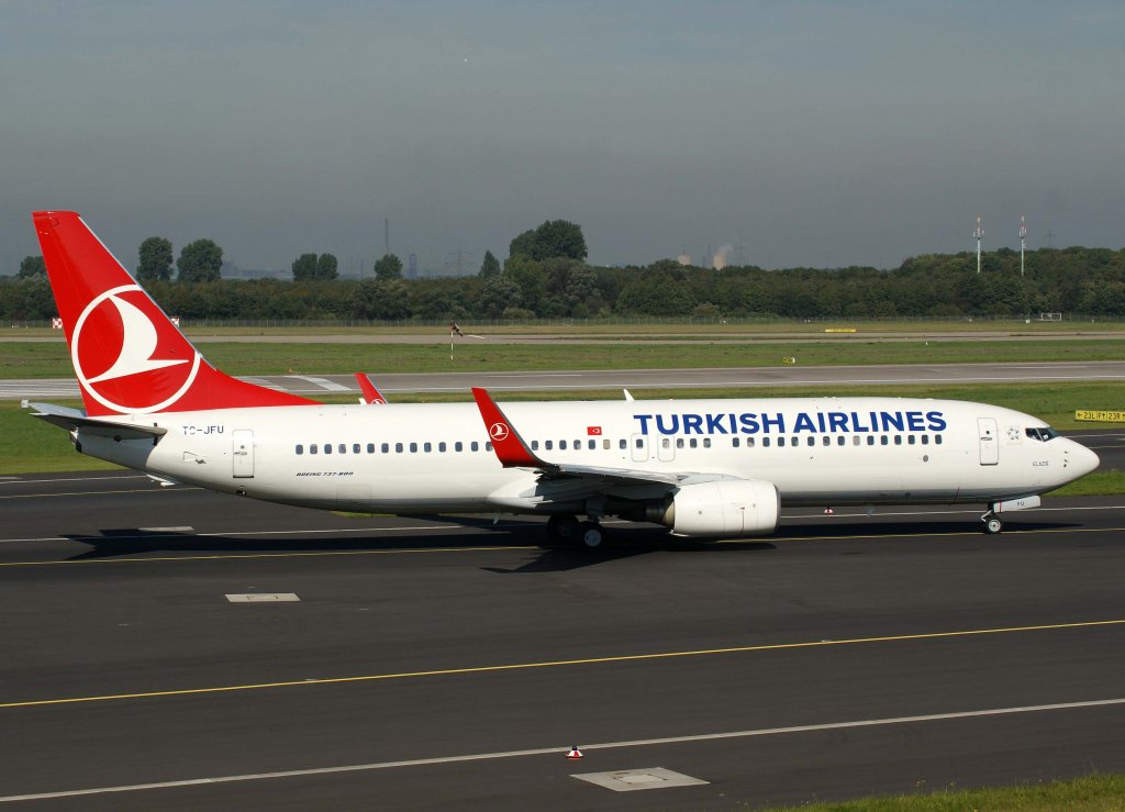 Turkish Airlines, TC-JFU, Boeing 737-800 WL  Elazig  (neue TA-Lackierng), 2010.09.22, DUS-EDDL, Dsseldorf, Germany 

