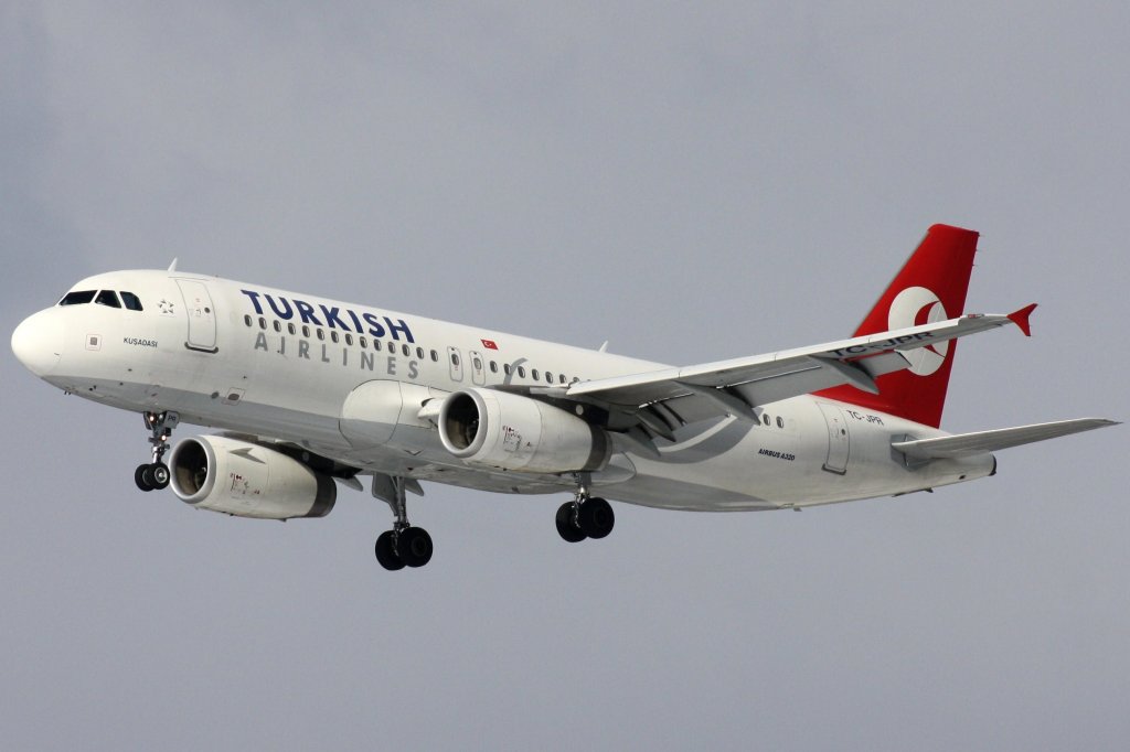 Turkish Airlines,TC-JPR,(c/n3654),Airbus A320-232,14.03.2013,HAM-EDDH,Hamburg,Germany