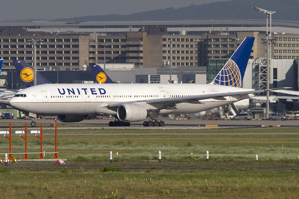 United Airlines, N771UA, Boeing, B777-222, 23.08.2012, FRA, Frankfurt, Germany



