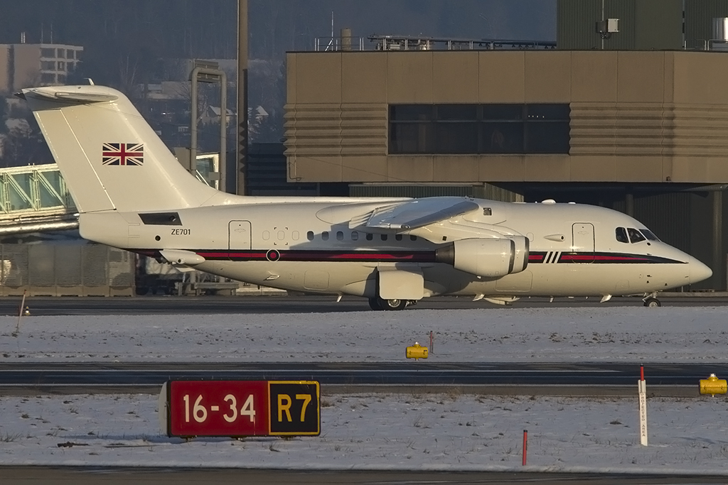 United Kingdom - Air Force, ZE701, BAe, 146-100-CC2, 23.01.2013, ZRH, Zrich, Switzerland 





