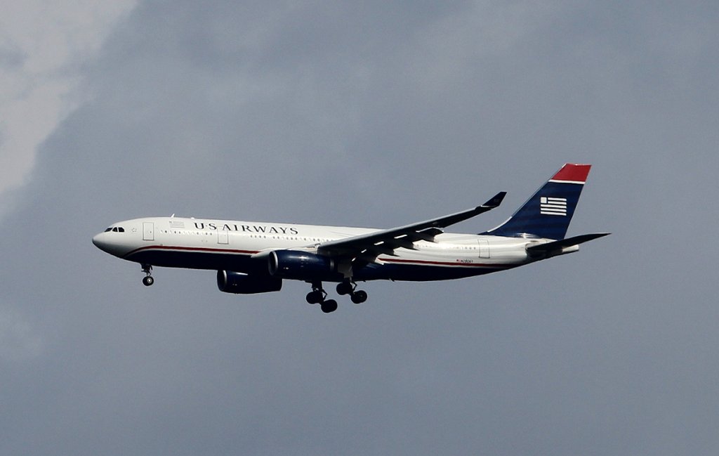 US Airways A 330-243 N285AY bei der Landung in Frankfurt am Main am 16.08.2012