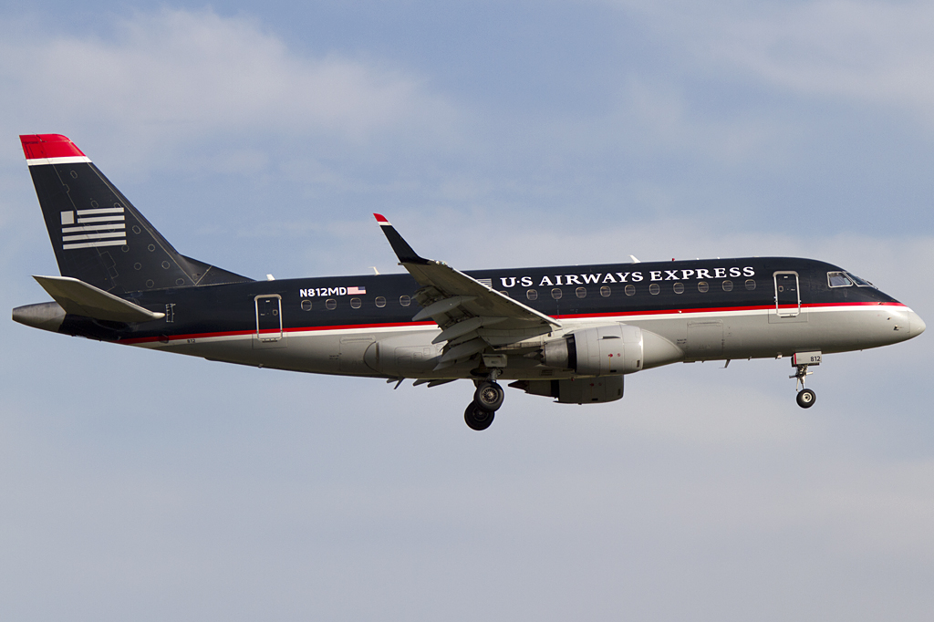 US Airways Express, N812MD, Embraer, EMB-170SU, 31.08.2011, YUL, Montreal, Canada 





