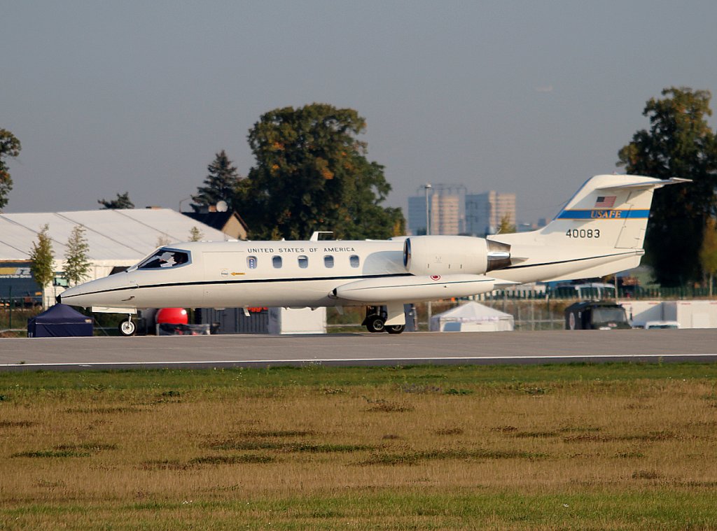 USA Air Force Learjet 21A(35) 84-0083 bei der Ankunft auf dem ILA-Gelnde am 10.09.2012