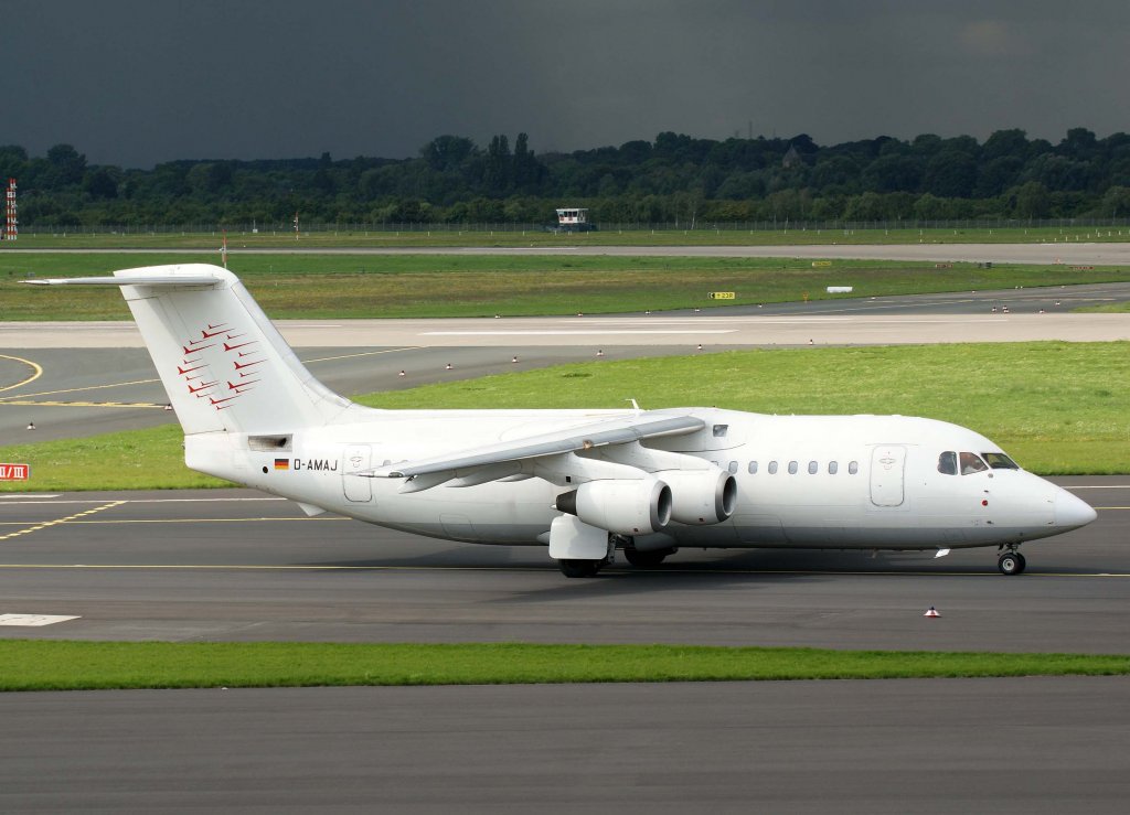 WDL Aviation, D-AMAJ, BAe 146-200/Avro RJ-85, 2010.08.28, DUS-EDDL, Dsseldorf, Germany 

