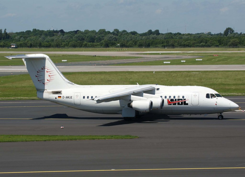 WDL Aviation, D-AWUE, BAe 146-200/Avro RJ-85, 2010.06.11, DUS-EDDL, Dsseldorf, Germany 

