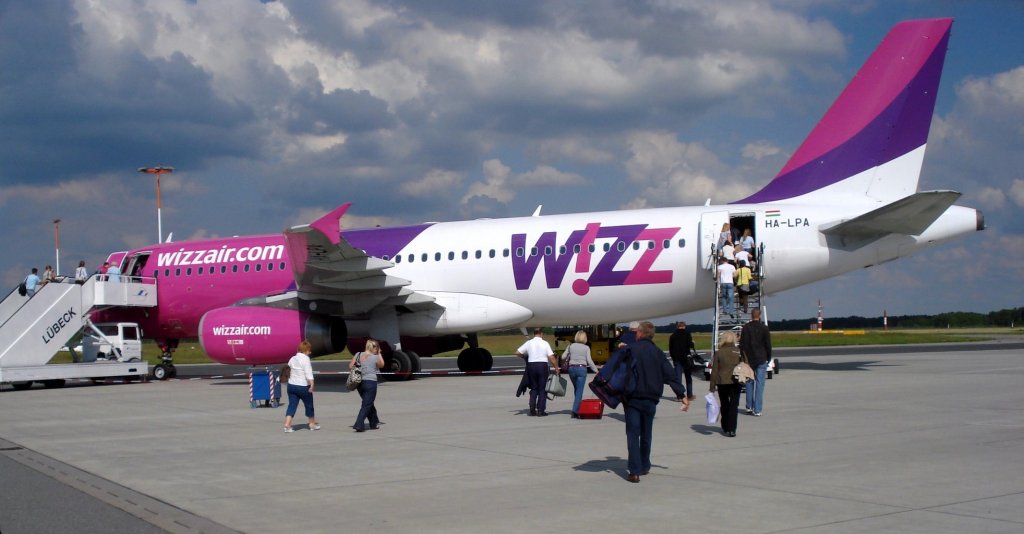 Wizz Air,HA-LPA,Airbus A320-233,18.05.2009,LBC-EDHL,Lbeck,Germany