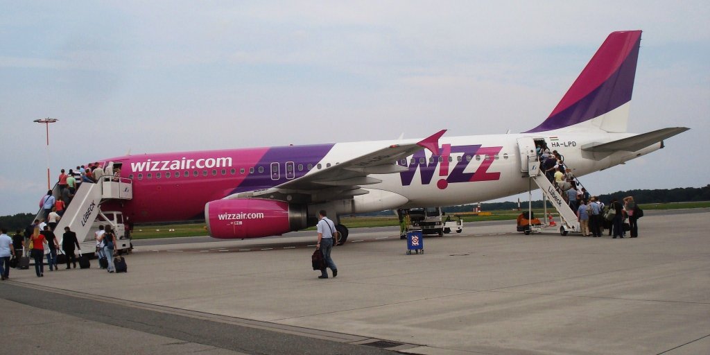 WIZZ Air,HA-LPD,Airbus A320-233,13.08.2010,LBC,Lbeck,Germany