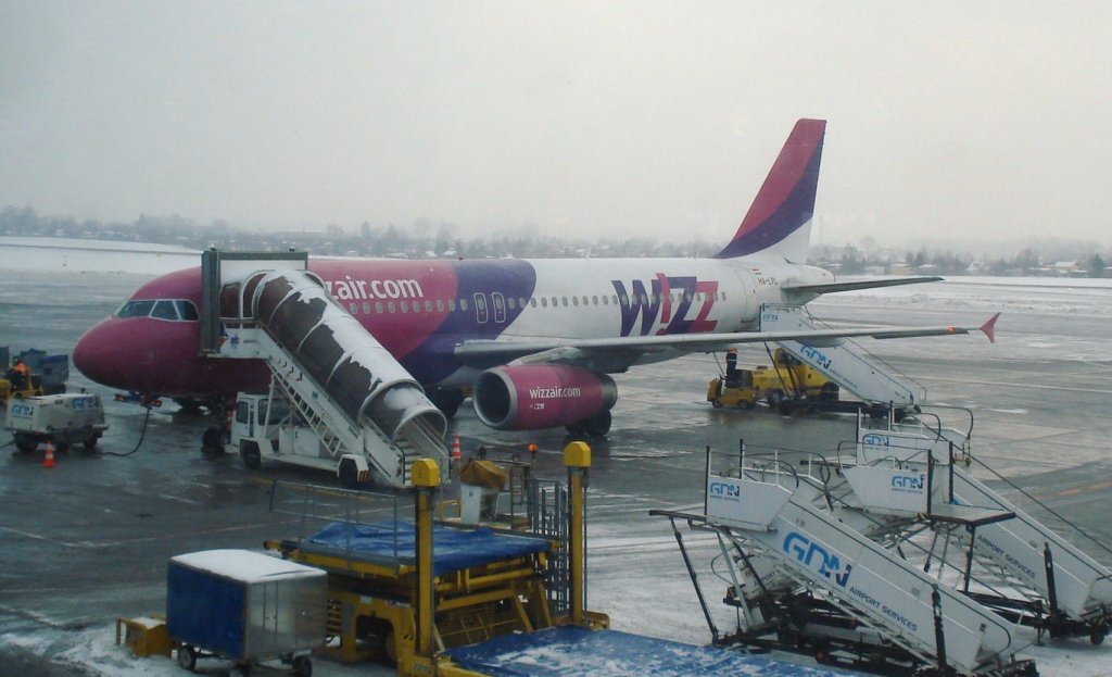 Wizz Air,HA-LPL,(c/n 3166),Airbus A320-232,06.02.2012,GDN-EPGD,Gdansk,Polen