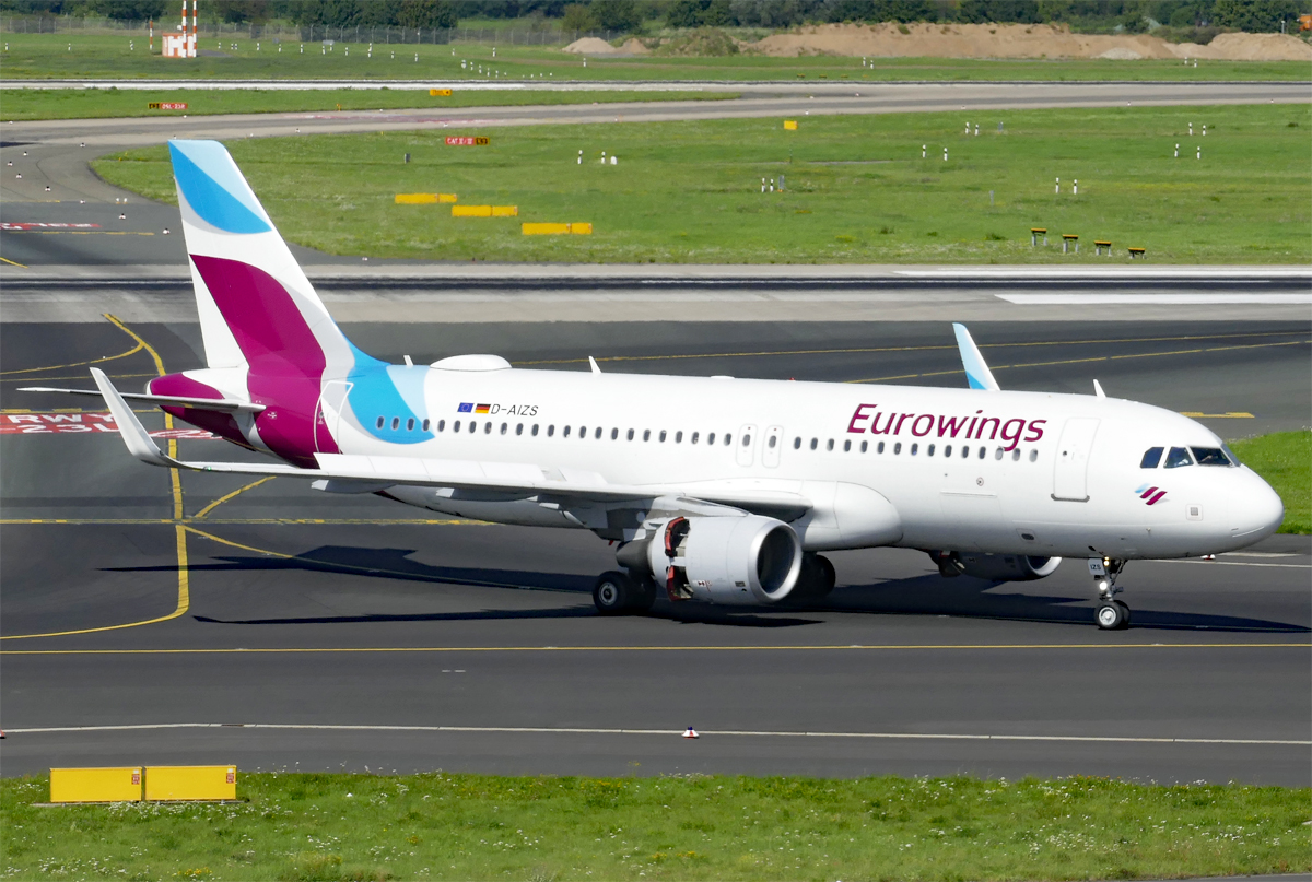 A 320-214 Eurowings, D-AIZS, taxy in DUS - 29.08.2017