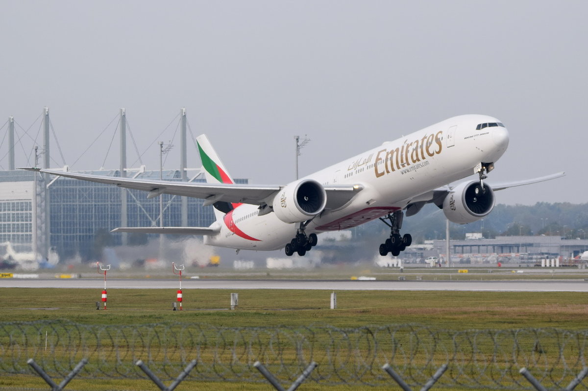 A6-ECO Emirates Boeing 777-36N(ER)  , MUC , 14.10.2016