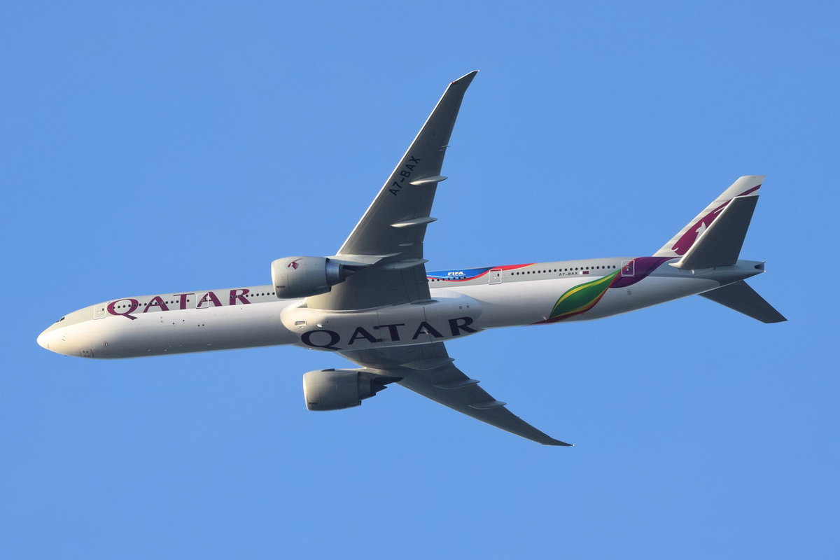 A7-BAX Qatar Airways Boeing 777-3DZ(ER) , 24.06.2019 , Anflug Tegel