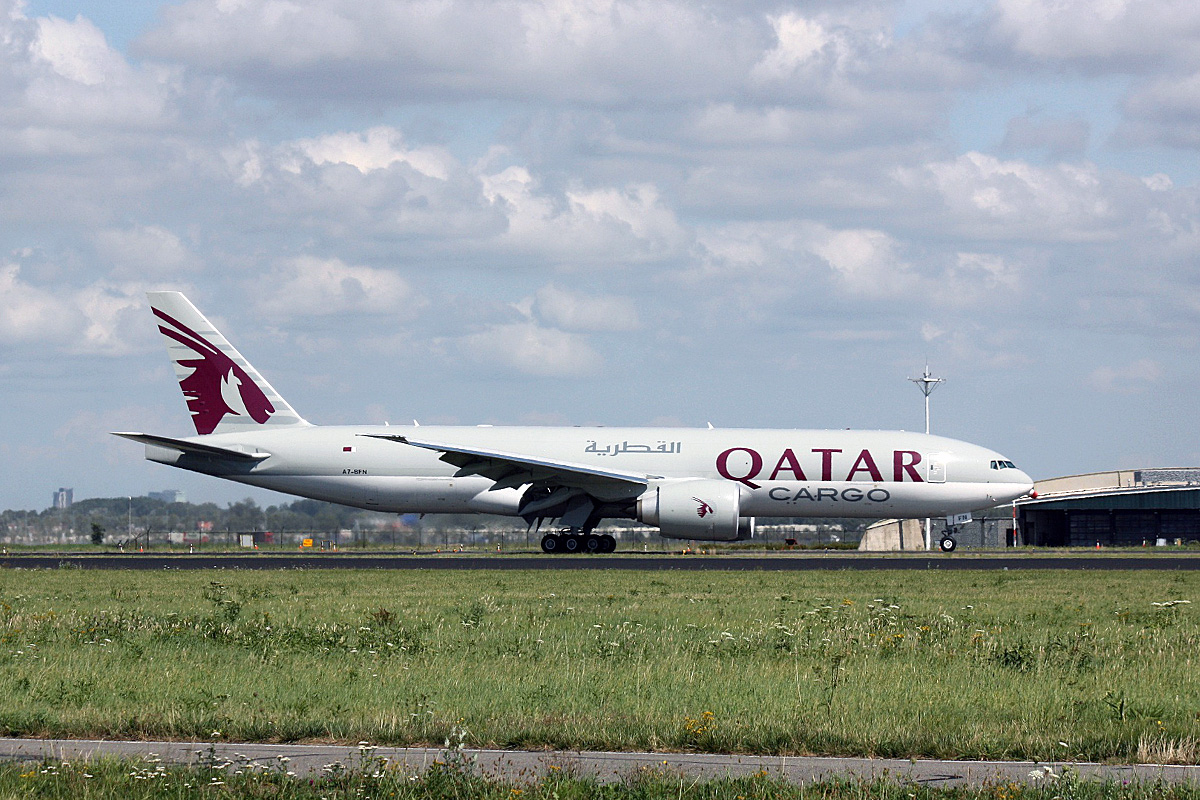 A7-BFN Qatar Airways Cargo Boeing 777-FDZ am  08.08.2019 in Amsterdam Schiphol.