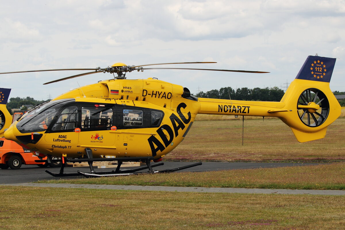 ADAC Luftrettung, D-HYAO, Airbus Helicopters H145. Bonn/Hangelar (EDKB), 06.07.2022.