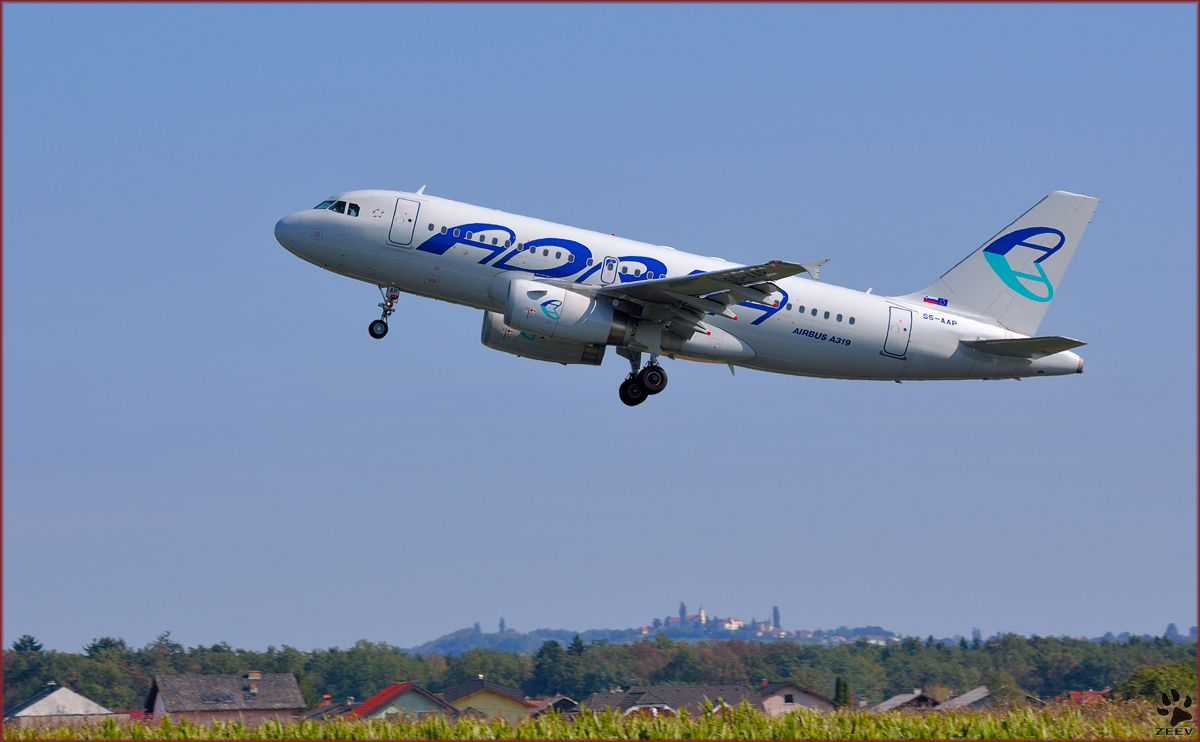 ADRIA S5-AAP, Airbus A319-132 bei Trainingsflug auf Maribor Flughafen MBX. /3.10.2013