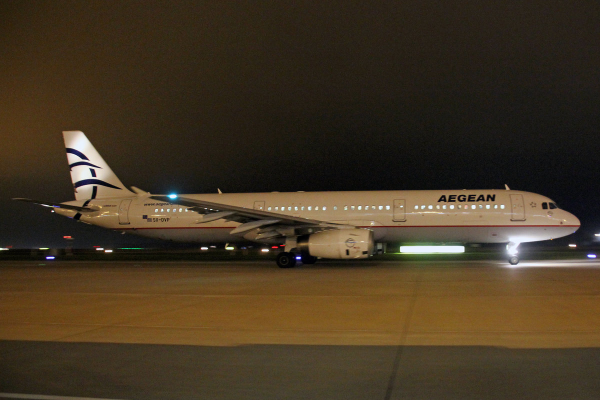 Aegean Airlines, SX-DVP, Airbus A321-232, msn: 3527, 23.November 2018, ZRH Zürich, Switzerland.