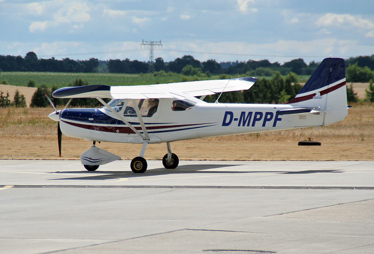 Aerotours, Sila 450C, D-MPPF, Flugplatz Strausberg, 28.06.2018