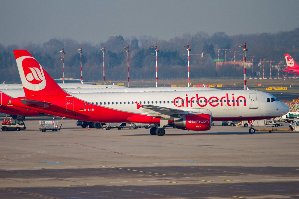 Air Berlin (AB-BER), D-ABZI, Airbus, A 320-216, 10.03.2016, DUS-EDDL, Düsseldorf, Germany
