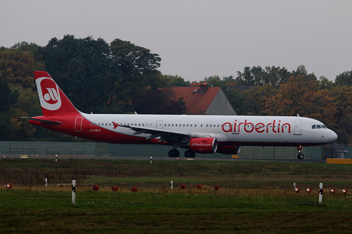 Air Berlin, Airbus A 321-211, D-ABCC, TXL, 23.10.2016