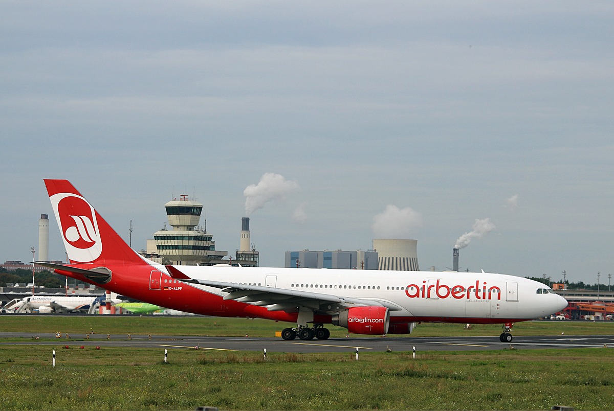 Air Berlin, Airbus A 330-223, D-ALPF, TXL, 12.09.2017