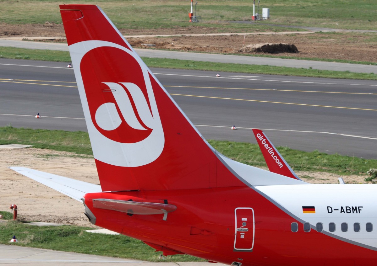 Air Berlin, D-ABMF, Boeing, 737-800 wl (Seitenleitwerk/Tail ~ oneworld-Sticker), 02.04.2014, DUS-EDDL, Dsseldorf, Germany