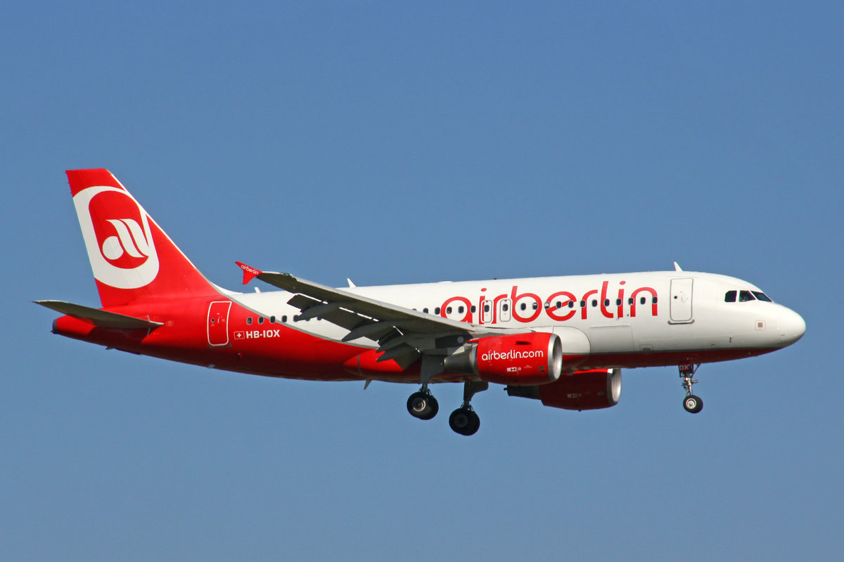 Air Berlin (Operated by Belair Airlines), HB-IOX, Airbus A319-112, 29.September 2016, ZRH Zürich, Switzerland.
